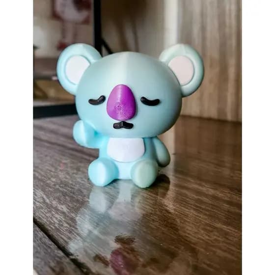 Miniatura BTS Koya em 3D BT21 Boneco Coleção Army Kpop