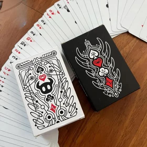 Hollow Knight Conjunto de Cartas Colecionáveis Pretas e Brancas para Jogos de Festa, Cardistry e Truques BR