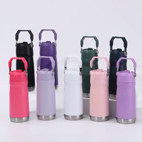 Garrafa Térmica Aço inox 650ml Parede Dupla com Canudo Flip, Alça Portátil
