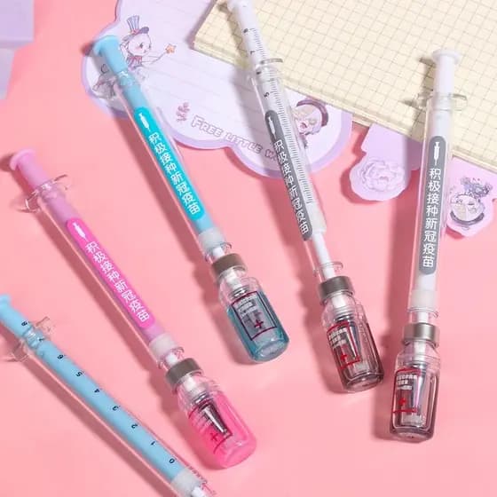 Kit 3 Canetas em Formato de Seringa – Ponta 0,5mm, Gel com Tinta Preta (Estilo Criativo)