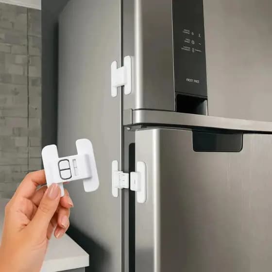 Travas segurança Geladeira Bebê Infantil Adesivo 3M Armário Porta Gaveta proteçao kit 2
