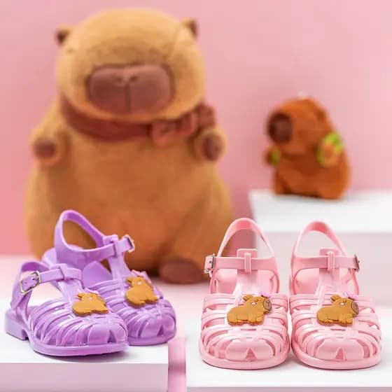 Sandália Infantil Aranha Menina Capivara Borboletinha Meiga Fofa Antiderrapante Macia Promoção