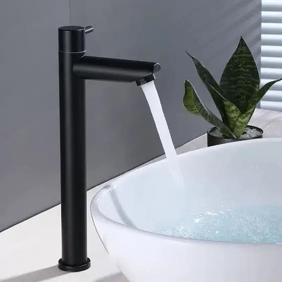 Torneira Monocomando Preta Alto ou Baixo Acabamento Fosco para Banheiro – Água Fria Única