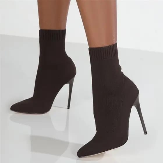 Botas de Salto Alto com Bico Fino para Mulheres Tamanho Grande YVJ2