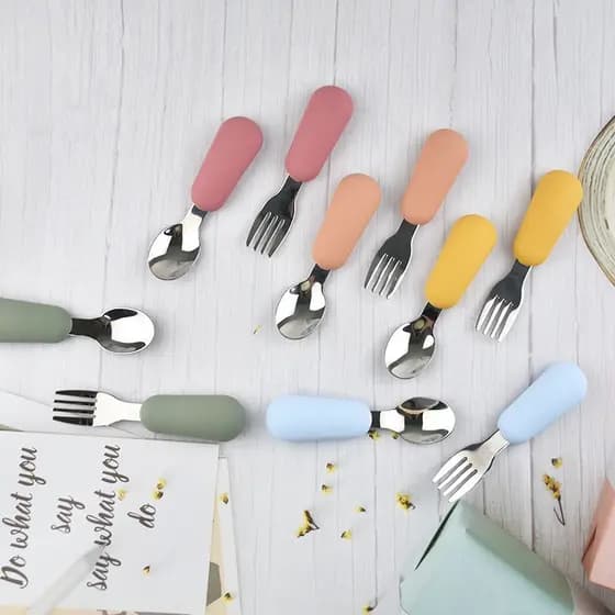 2PCS Colher De Silicone Para Bebês Crianças Garfo Aço Inoxidável Treinamento De Alimentação De Talheres