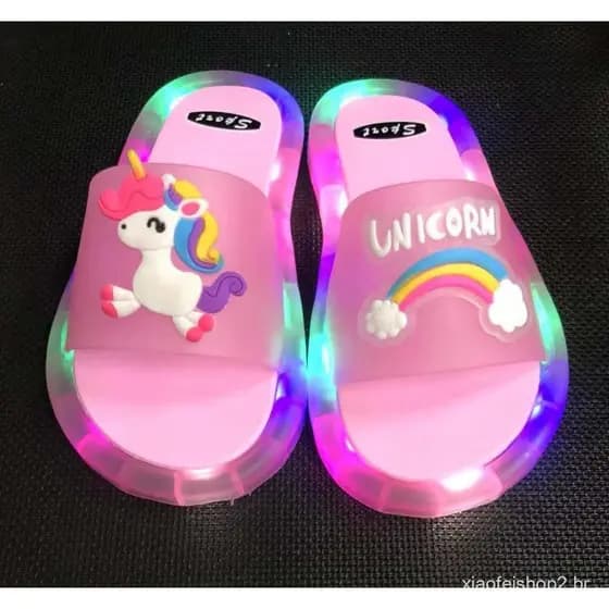 Chinelos luminosos para crianças Sandálias bonitas Unicórnio para bebês Impressão de sapatos