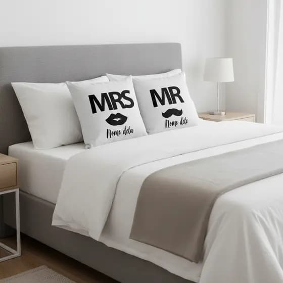 Kit 2 capas de almofadas Com Nome do Casal Mr e Mrs 45x45