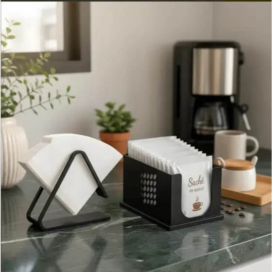 Kit Cantinho do Café Organizado – Porta Filtro 103 + Porta Sachês Elegante em Aço Preto para Bancada