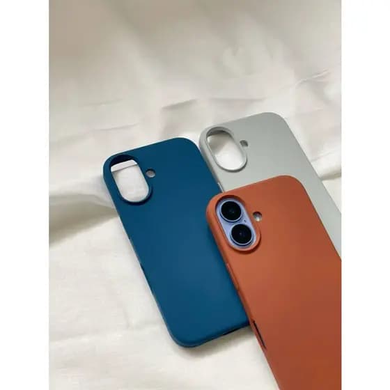 Capinha Silicone Aveludada Premium iPhone 17 Anti Impacto Proteção Total Câmera Fechada