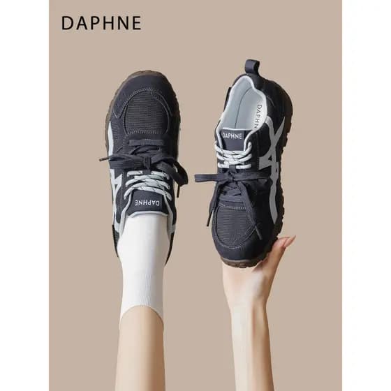 Daphne sapatos de treinamento alemão de sola macia feminino 2026 novo estilo forro de lã de inverno Casual Forrest Gump