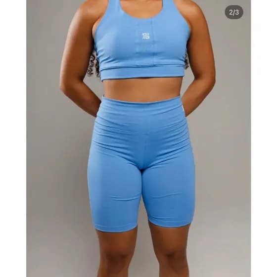 Conjunto Eva – Longo e Modelagem Premium