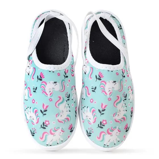 Tenis Infantil Menina Slip On Calce fácil Mule Personagens