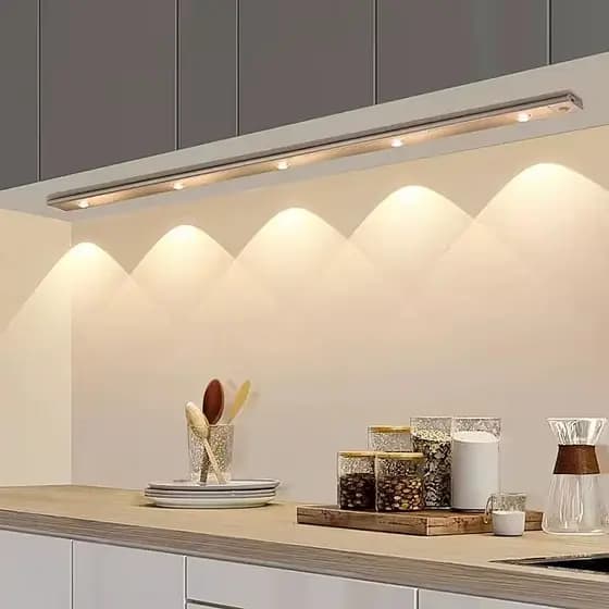Ultra fino diodo emissor de luz 60/50cm armário lâmpada pir sensor de movimento sem fio usb recarregável luz