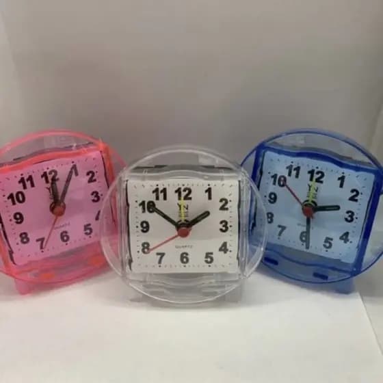 Relógio de Mesa Analógico Despertador Redondo Colorido Compacto a Pilha