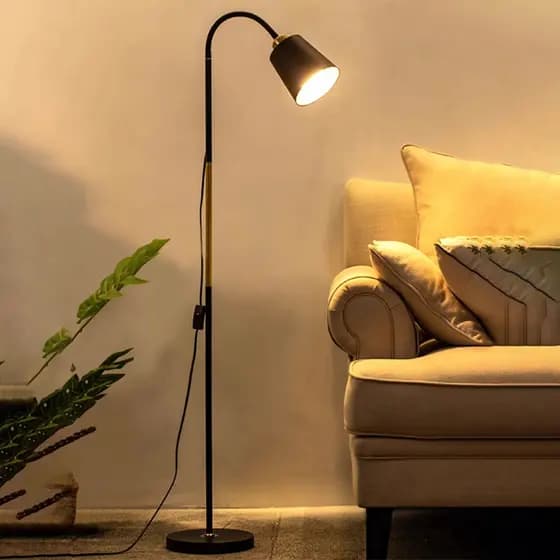 luminaria de chão LED de metal ajustável luminária de chão metálica para leitura em sala e quarto