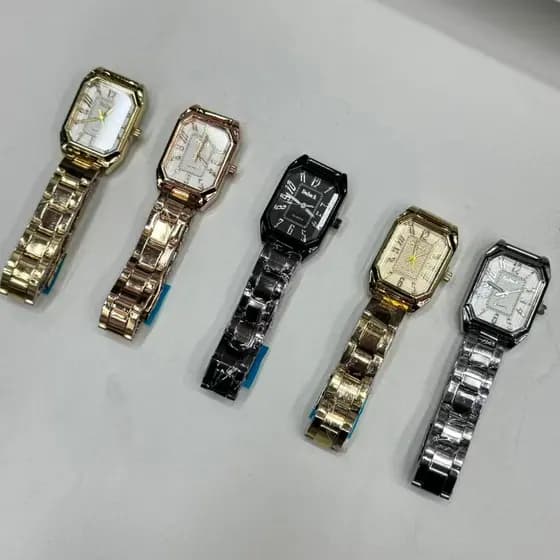 Relógio feminino com mostrador retangular e visor digital, elegante 5 cores