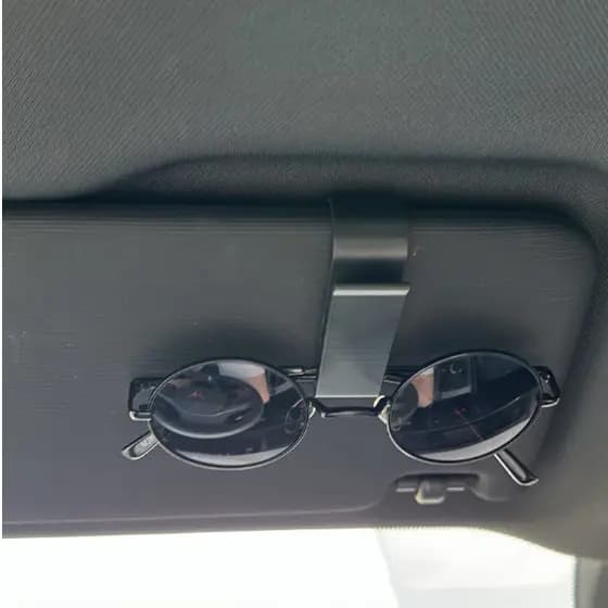 KIT 2 Suportes para óculos de carro, viseira solar / Porta-óculos para carro / Óculos de sol / Acessório Carro