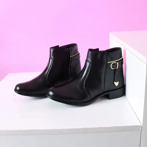 Bota Feminina Cano Curto Médio Coturno Zíper Exclusiva Blogueira Moderna Moda