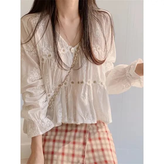 2026 primavera verão versão coreana estilo suave renda com decote em v tridimensional flor camisa curta doce pequeno fre