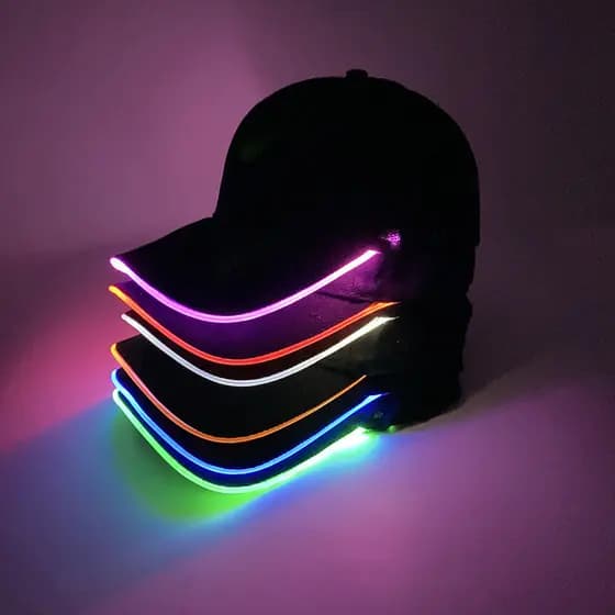 Boné Carnaval com Luz LED, Boné Iluminado que Chama Atenção, Presente Criativo para Amigos