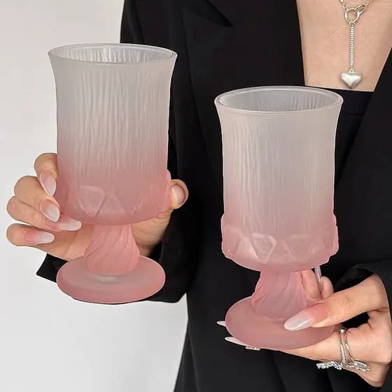 Estilo palácio fosco gradiente em pó taça francesa copo de água bolha copo de bebida fria Design sentir copo de vidro de