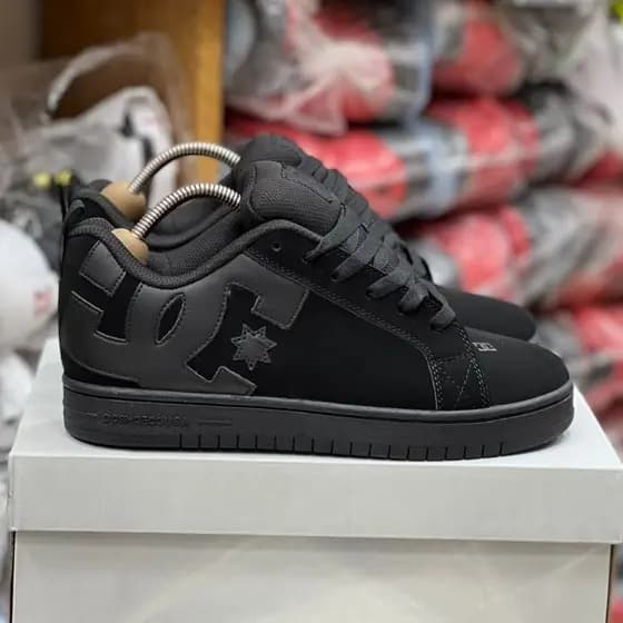 Novidade tenis masculino e feminino estiloso skatista Novo