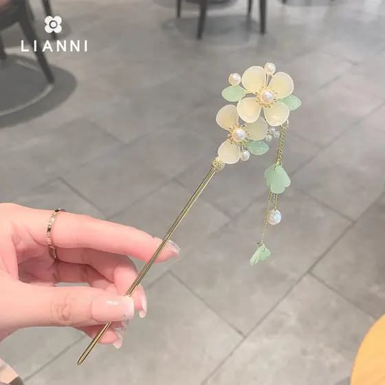 Grampo de cabelo feminino estilo antigo passo agitando borla pétala Hanfu cocar novo estilo chinês duplo hairpin artesan