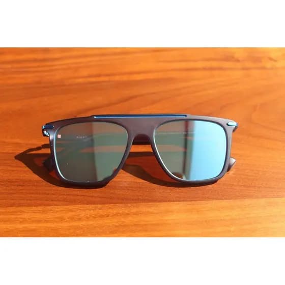 Bonito único estilo esportivo masculino textura fosca moda óculos de sol galvanoplastia azul protetor solar Anti-ultravi