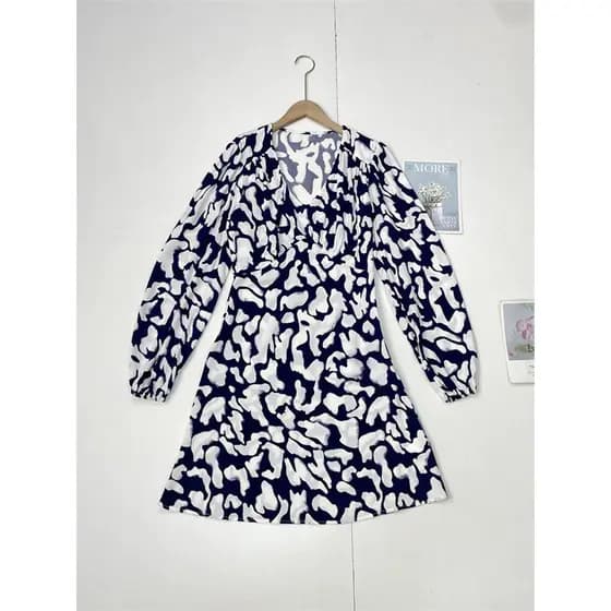 F3 oferta especial Original 75 ~ 25 outono novo estilo comércio exterior pulôver com decote em V manga comprida vestido
