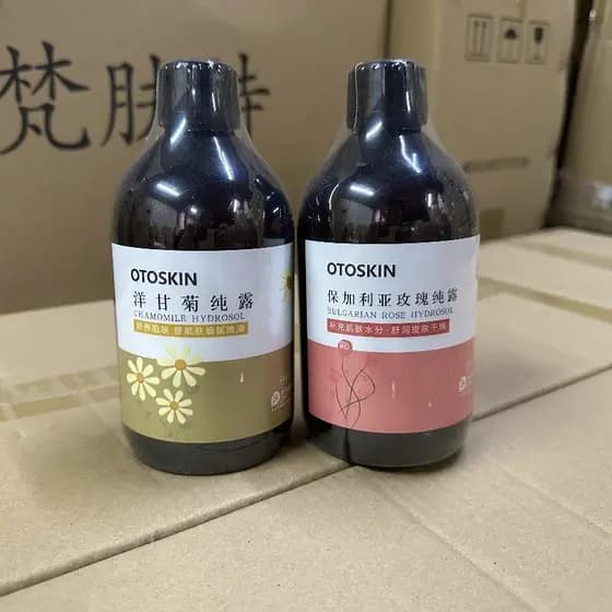 OTOSKIN Hidrossol de Camomila Rosa Búlgara Hidratante Hidratante Reparação de Vitaminas Tónico de Água de Flor Opaca