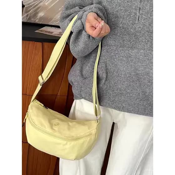 2025 novo estilo dopamina Oxford pano All-Match saco do mensageiro de um ombro feminino náilon leve nicho Design triste