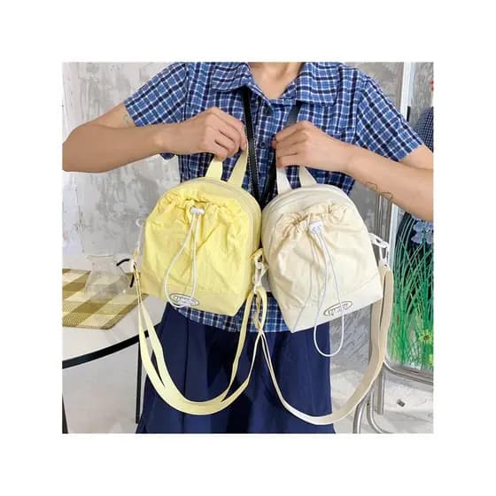 Bolsa para celular feminina mensageiro 2026 novo estilo Casual leve bolsa de ombro pequena Mini bolsa para copo de água