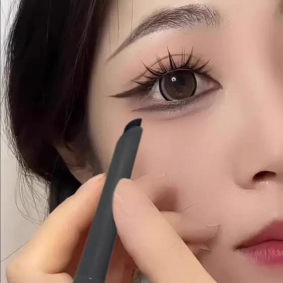 Olho de raposa olho de cachorro!Fox Eyeliner Gel Pen Sharp Gel Pen Delineador de longa duração e sem manchas Delineador