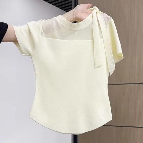 2026 Nova Camiseta de Manga Curta com Laço Off-White para Mulheres E3QW