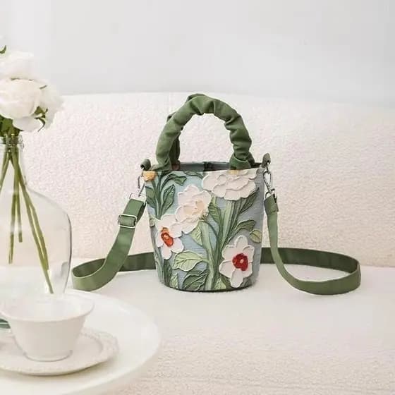 Pintura a óleo flores High-End sentimento Cross-corpo dobrável mão-transporte balde saco feminino versão coreana ilustra