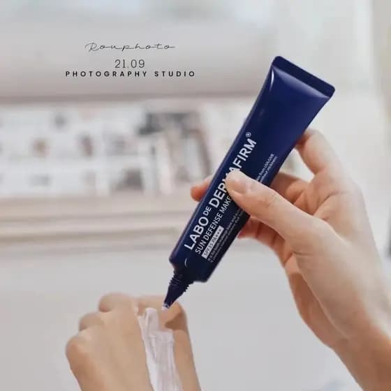 Defei Perilla Creme Protetor Solar Dois em Um Primer de Maquiagem Iluminar o Tom da Pele Serviço Poros Escondidos 40gSPF