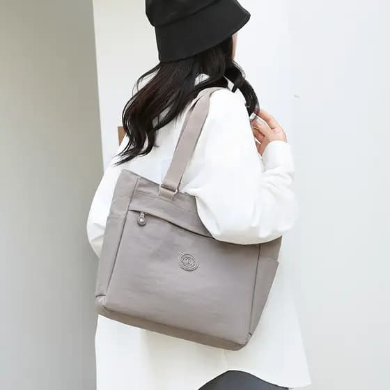 Nova bolsa de viagem de grande capacidade All-Match Casual classe bolsa de ombro bolsa de pano de náilon bolsa feminina