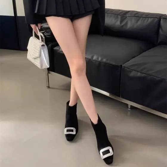 Xiaoxiang estilo botas curtas moda feminina botas finas pequenas botas curtas saias de inverno botas de camurça moda str
