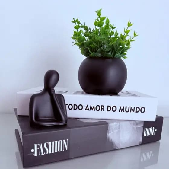 Kit Vaso Bola com planta artificial + estátua pensadora decoração para seu lar