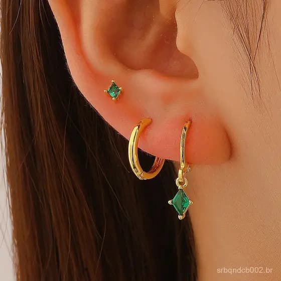 Brincos Femininos com Pingente de Zircônia em Forma de Losango Incrustado em Cobre Conjunto de Três Peças Brincos de Pin