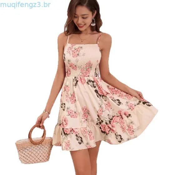 Vestido feminino floral de alcinha com lastex e soltinho