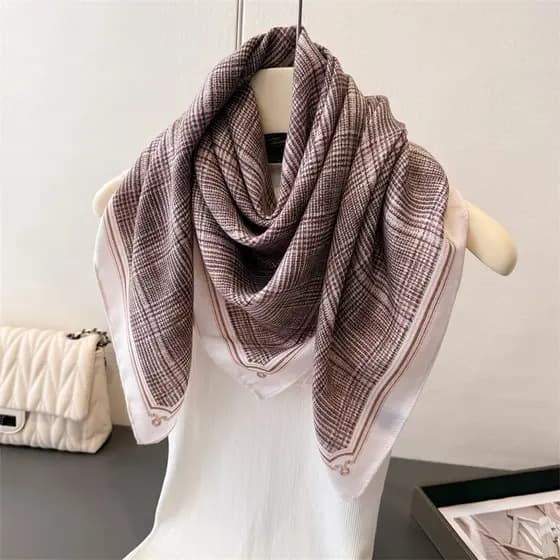 High-End espinha de peixe padrão luz luxo impresso grande lenço quadrado macio ceroso respirável moda All-Match Commuter