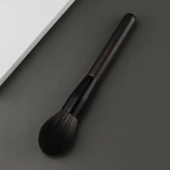 Único Blush iluminador escova contorno silhueta portátil pincel de maquiagem cabelo Animal Cangzhou maquiagem escova fer