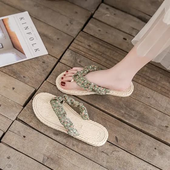 Sandálias chinelos femininos verão antiderrapante fundo plano Floral flip-flops exterior Wear ins flip-flops antiderrapa