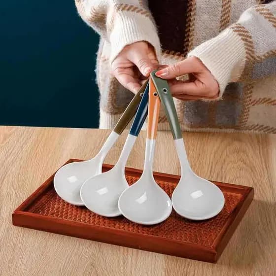 Colher de sopa de cerâmica doméstica, colher de sopa estilo japonês, cabo longo, colher de sopa, colher de Congee, arroz