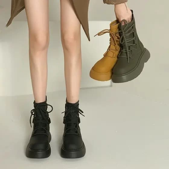 Martin botas femininas 2026 inverno novo estilo Retro moda fina botas pequenas de sola grossa estilo britânico botas cur