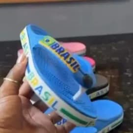 Sandália do Brasil Chinelo Infantil Pequeno torcedor Conforto e qualidade LANÇAMENTO É AQUI!!