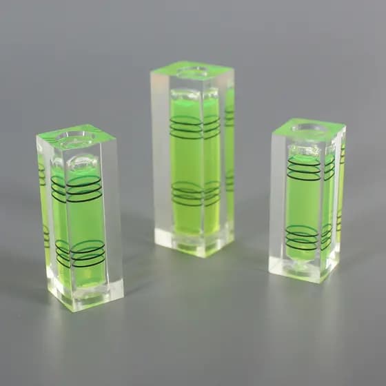 Cubo de nível quadrado nível cubo transparente verde nível de três linhas 44mm longo tridimensional régua de bolha de ní