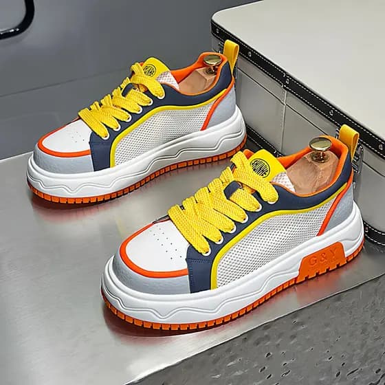 Verão novo estilo sapatos masculinos malha de sola grossa respirável sapatos brancos versão coreana na moda nicho tênis