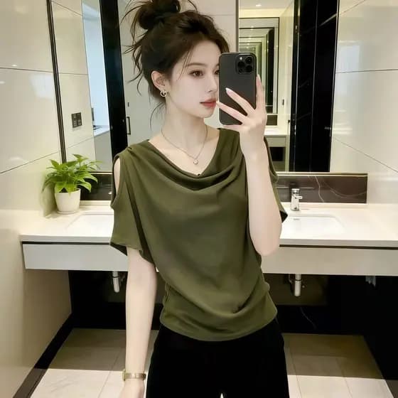 Camiseta feminina de manga curta com gola oscilante, tamanho grande, cobertura solta, aparência mais fina